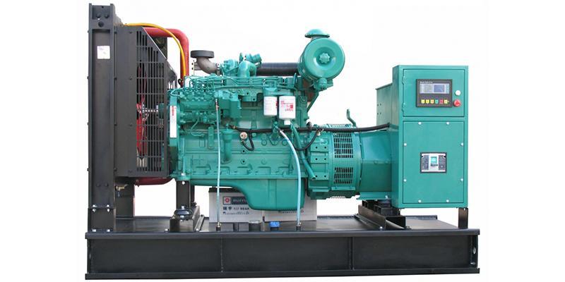 http://dieselpowergensets.com/products/1-3-cummins-diesel-powered-generator_01.jpg